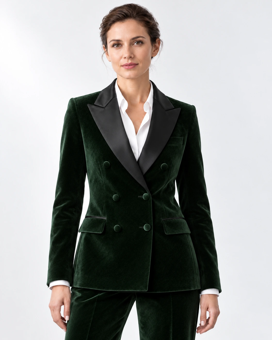 Women’s green velvet double-breasted tuxedo with peak lapels